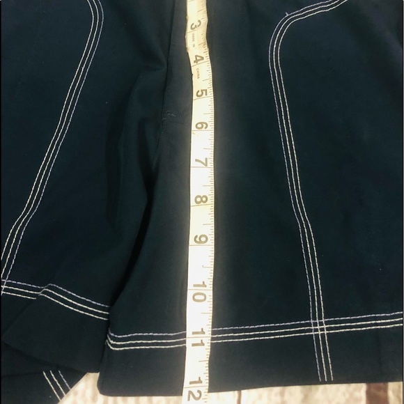 🎉HP🎉💫EUC💫Nike Athletic Shorts for Women- Measurements in Pics💫 - Picture 10 of 16